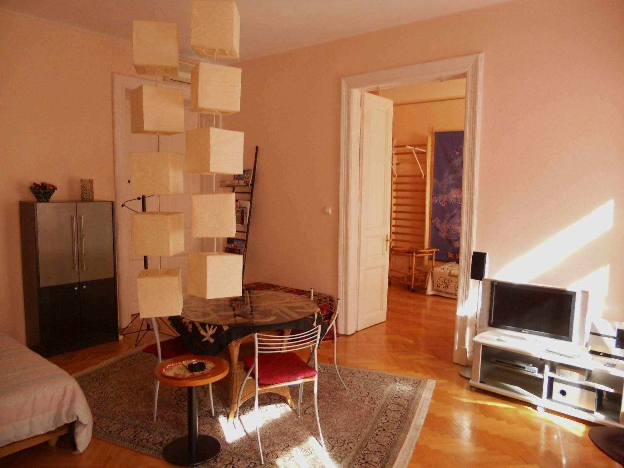 Edith'S Place In Budapeszt Zewnętrze zdjęcie